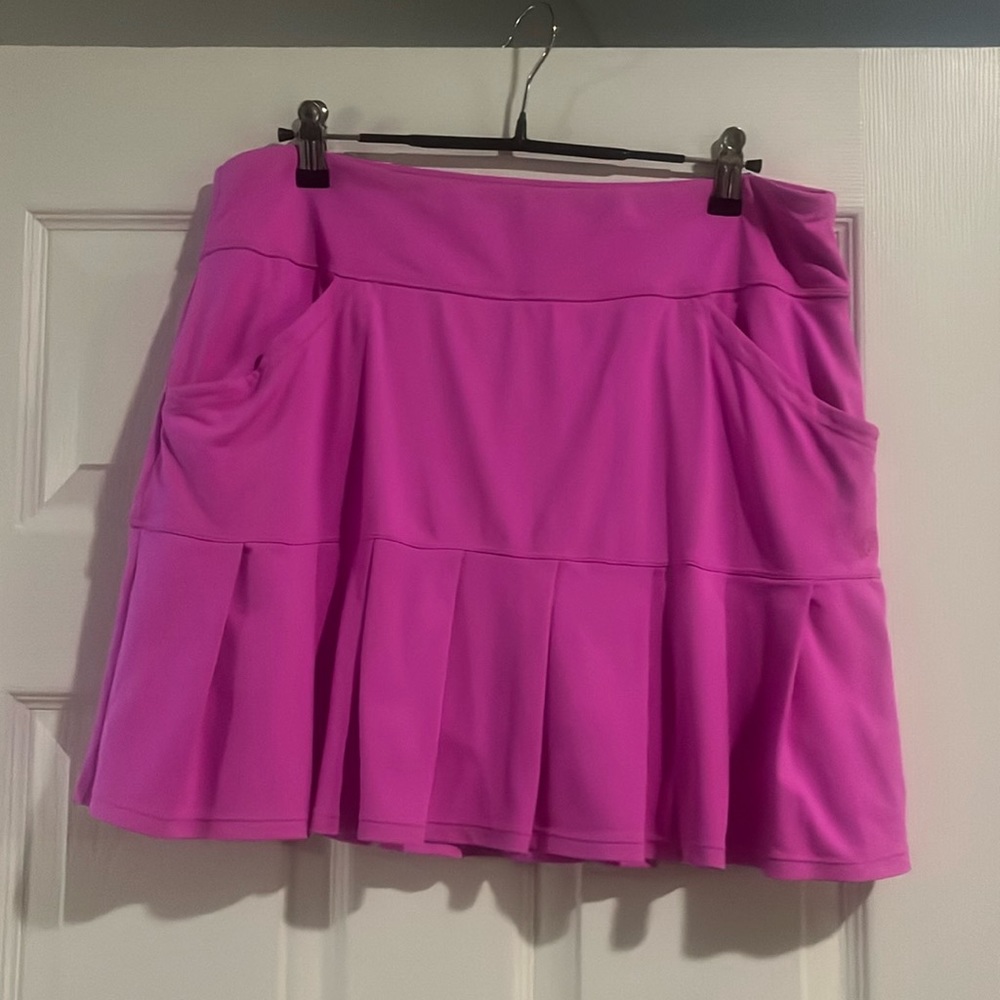 Like new Lilly skort